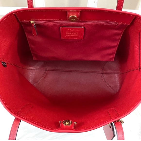 COACH Signature Open City Tote - Picture 8 of 13